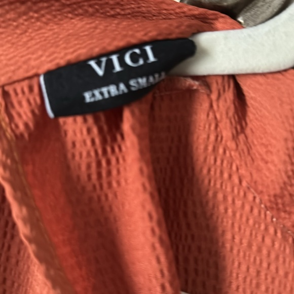 Vici Burnt Orange Quarter Length Sleeve Mini Dress with Bow Detail in Back - Picture 4 of 4